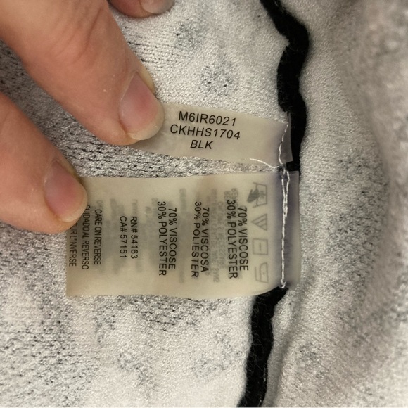 Calvin Klein Black Knit Stretch Skirt Size Small - Picture 4 of 4